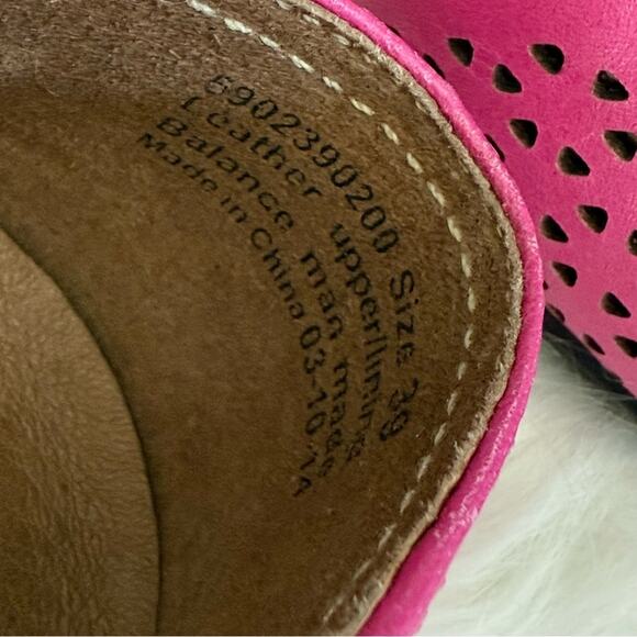 Dansko | Neely Flats Pink Perforated Leather Comfort Cut-Out Ballet Fuchsia 39 9 - Picture 9 of 9